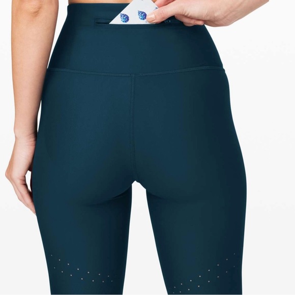 Lululemon Zoned In Tight 27" In Night Diver Size 4 - Picture 9 of 13